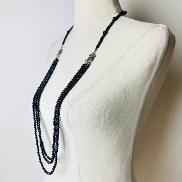 Vintage Lovely Multi Strands Black Long statement Necklace - Picture 3 of 9